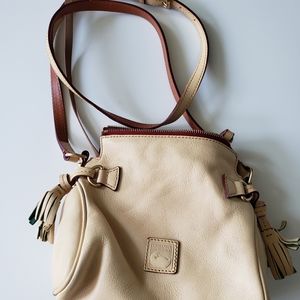 Woman handbag